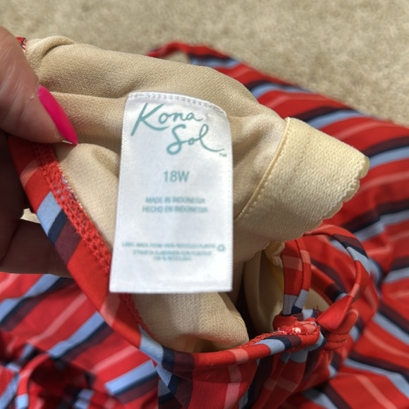 Kona Sol Striped Lace up Back Swimsuit 18W - Picture 6 of 7